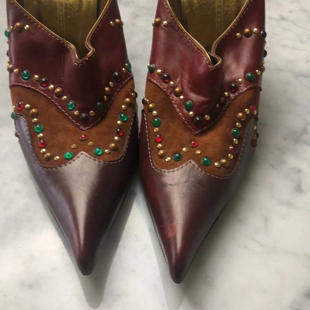 Giuseppe Zanotti design Size 7.5 Two-Tone Red & Brown Studded Pointed-Heel Mules - Picture 8 of 10